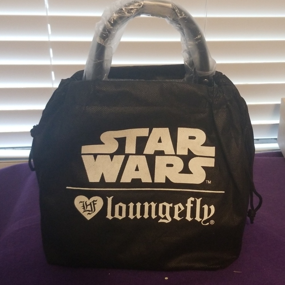 Star Wars BB-9E Mini Dome Bag - Picture 8 of 8